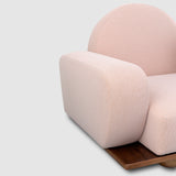 Beice Sofa in Pink