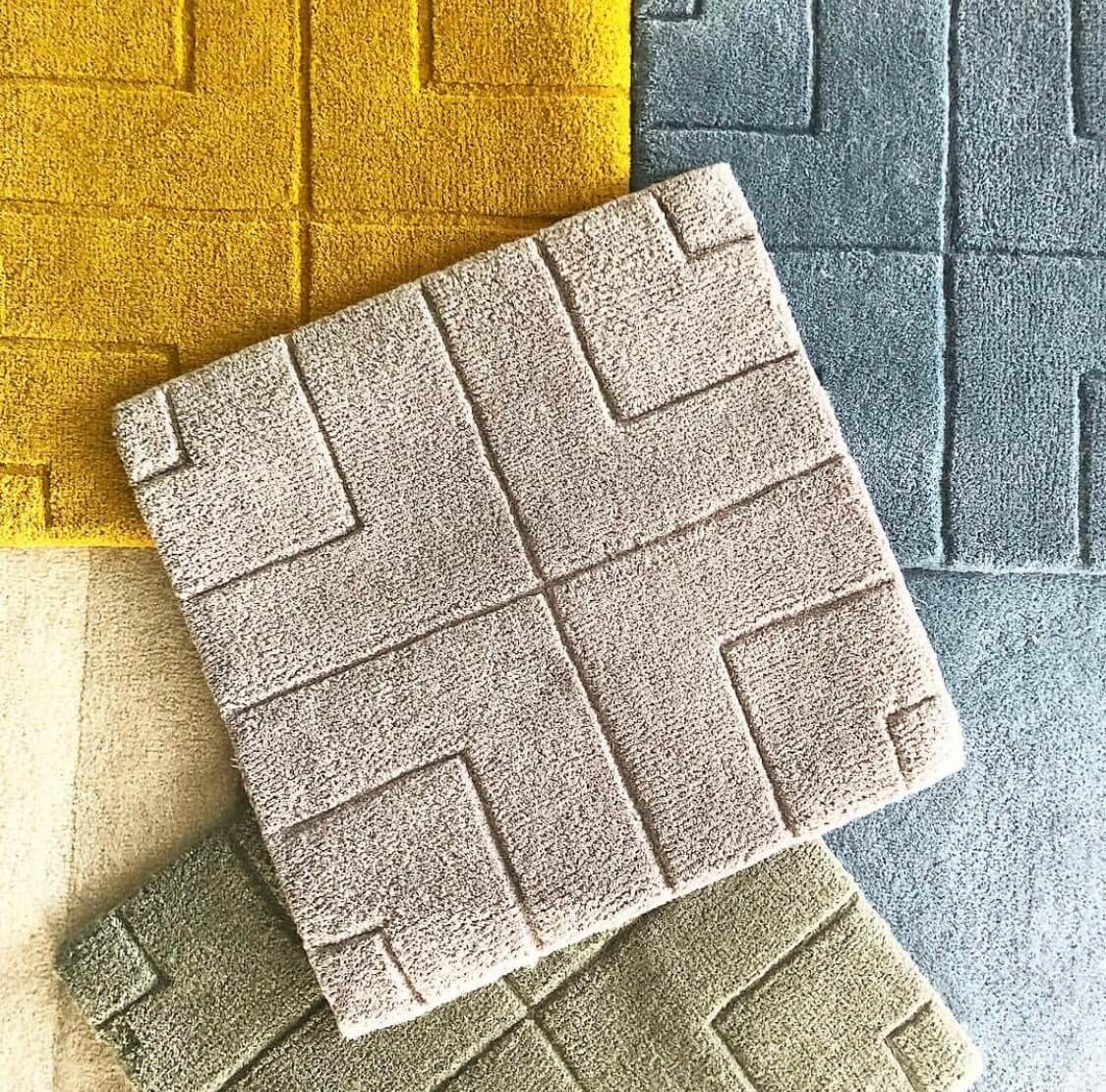 Luxury geometric relief rug by designer Jt/ Pfeiffer. Represented by Tuleste Factory in New York City.