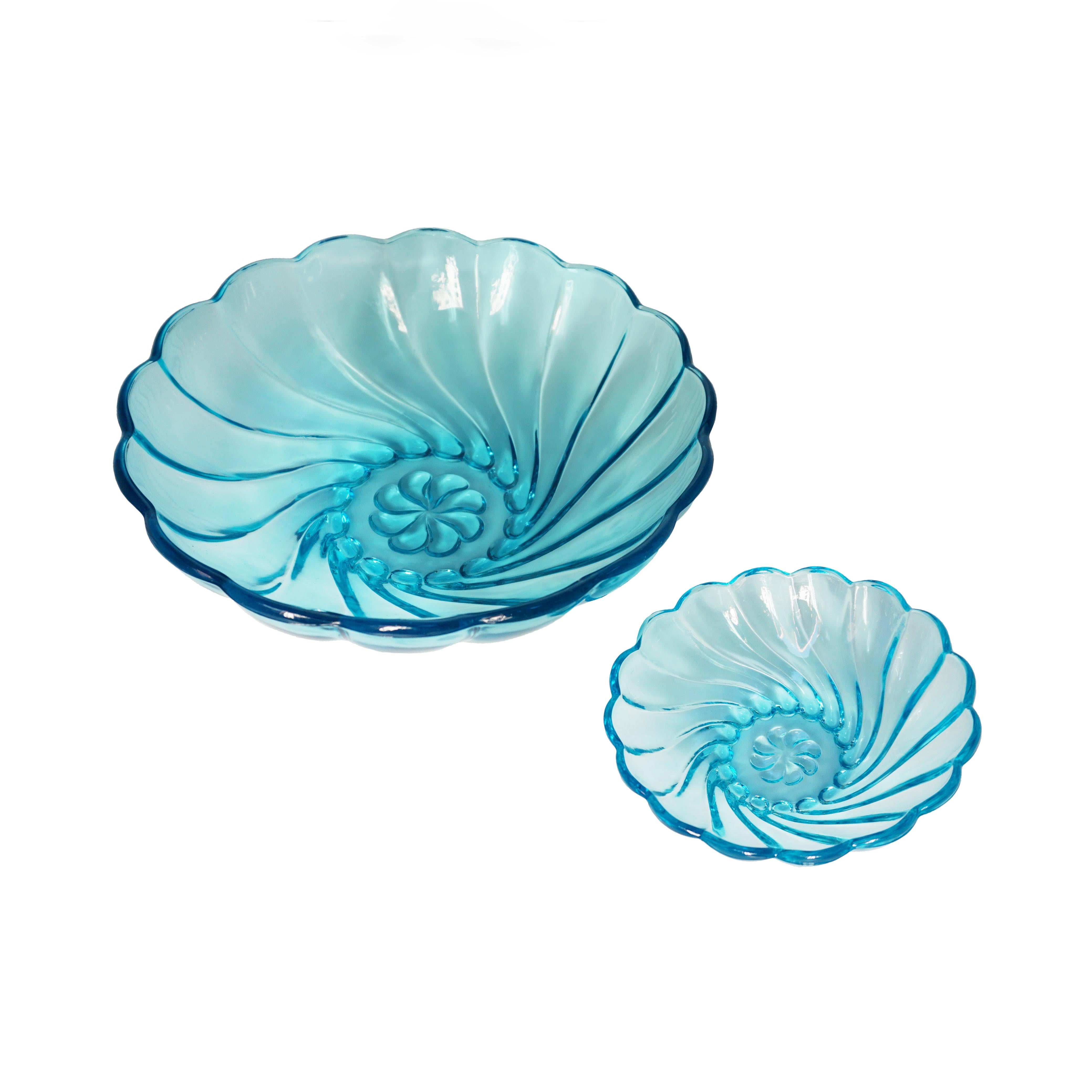 Vintage Blue Seachell Swirl Small Bowls Set