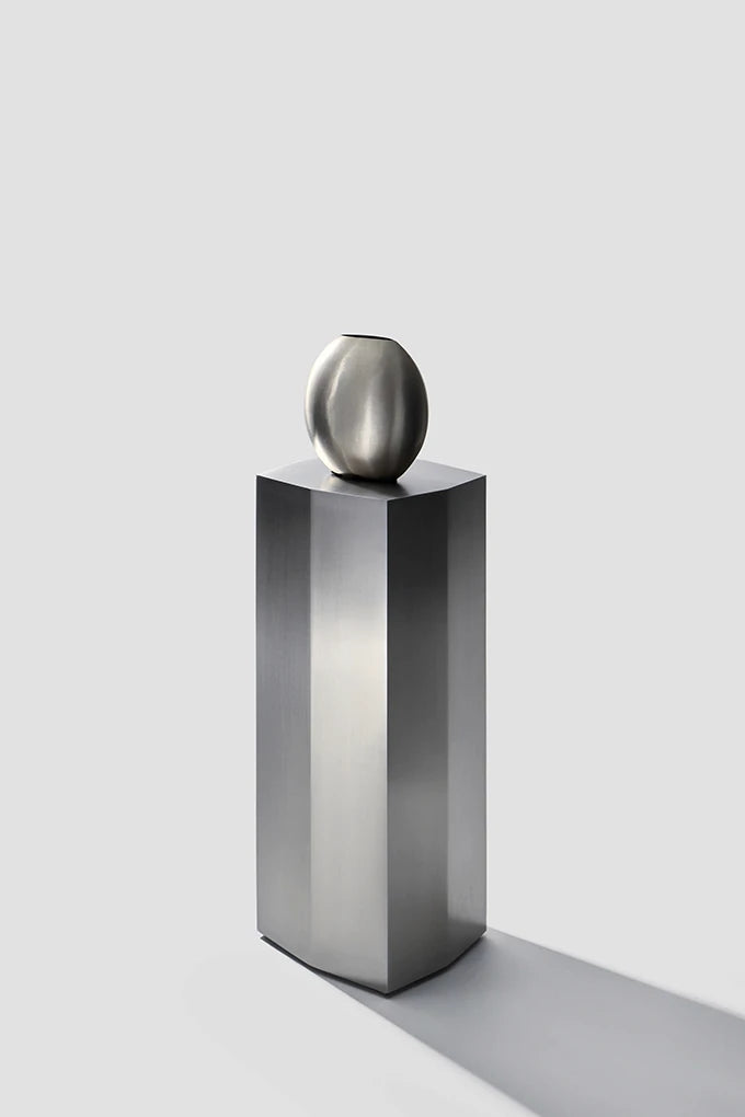 Ame II Pedestal in Brushed Stainless Steel