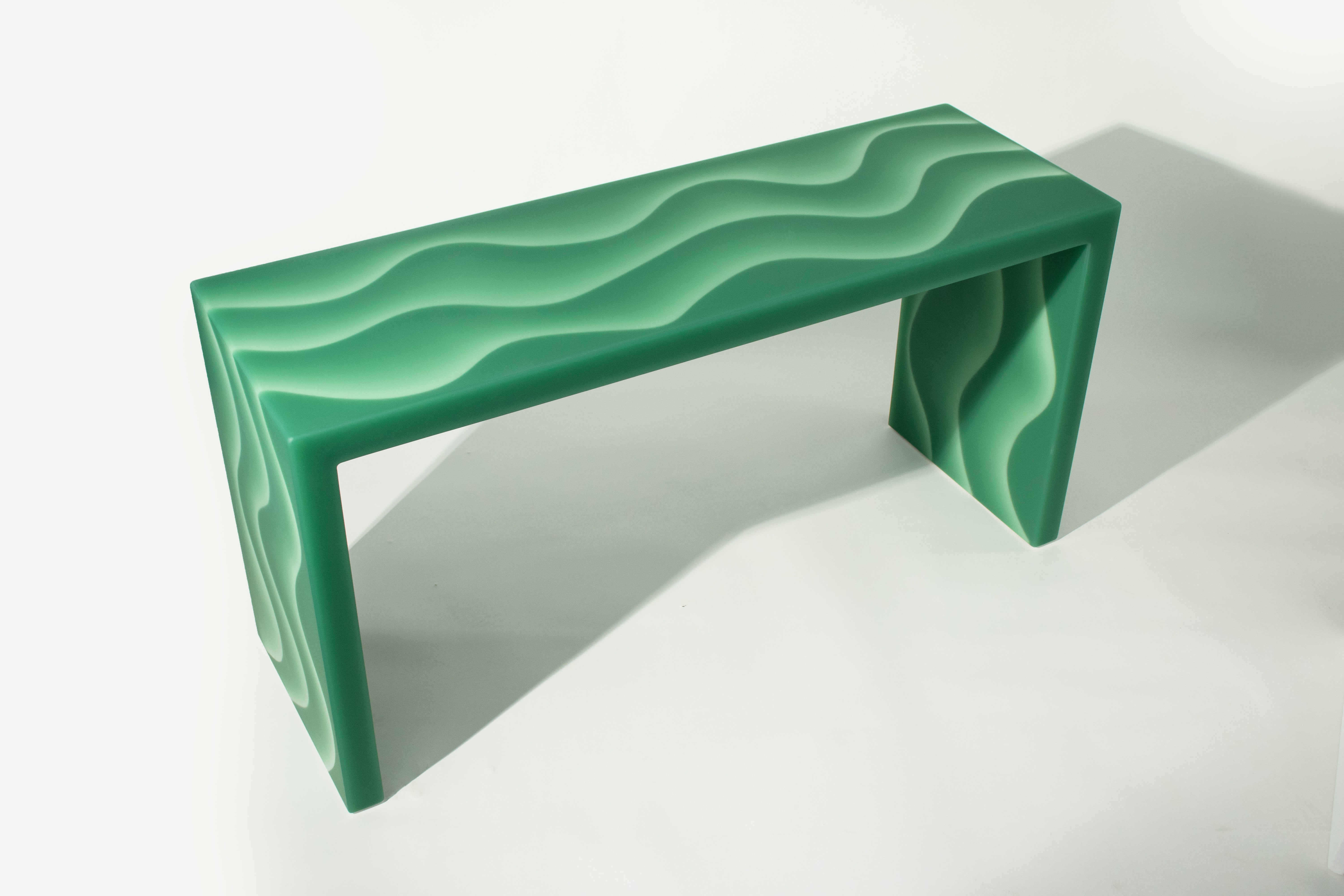 Wave Desk