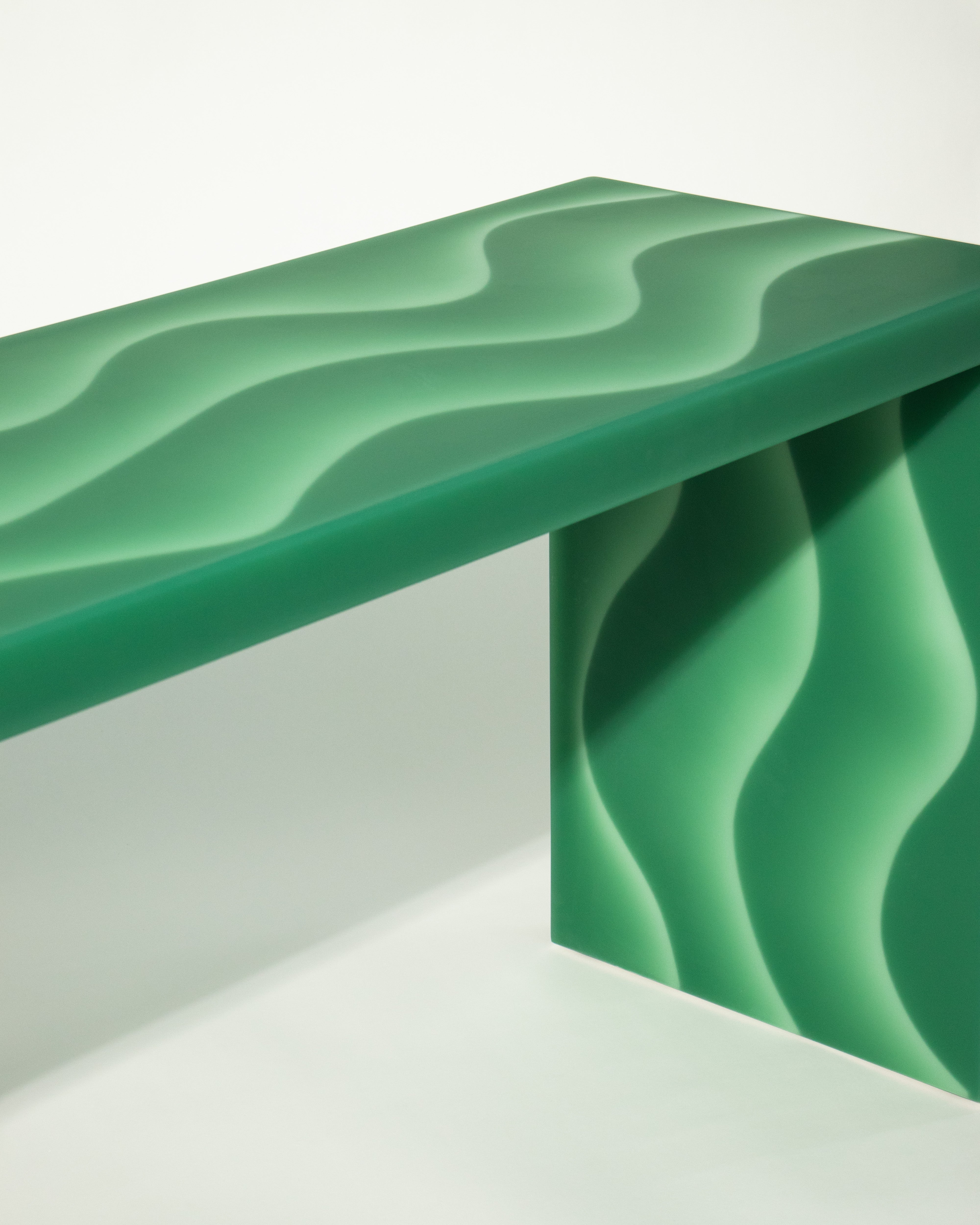 Wave Desk