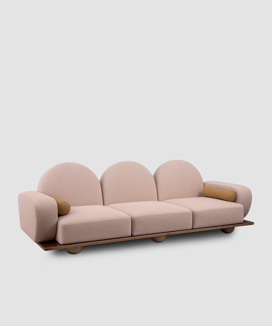 Beice Sofa in Pink