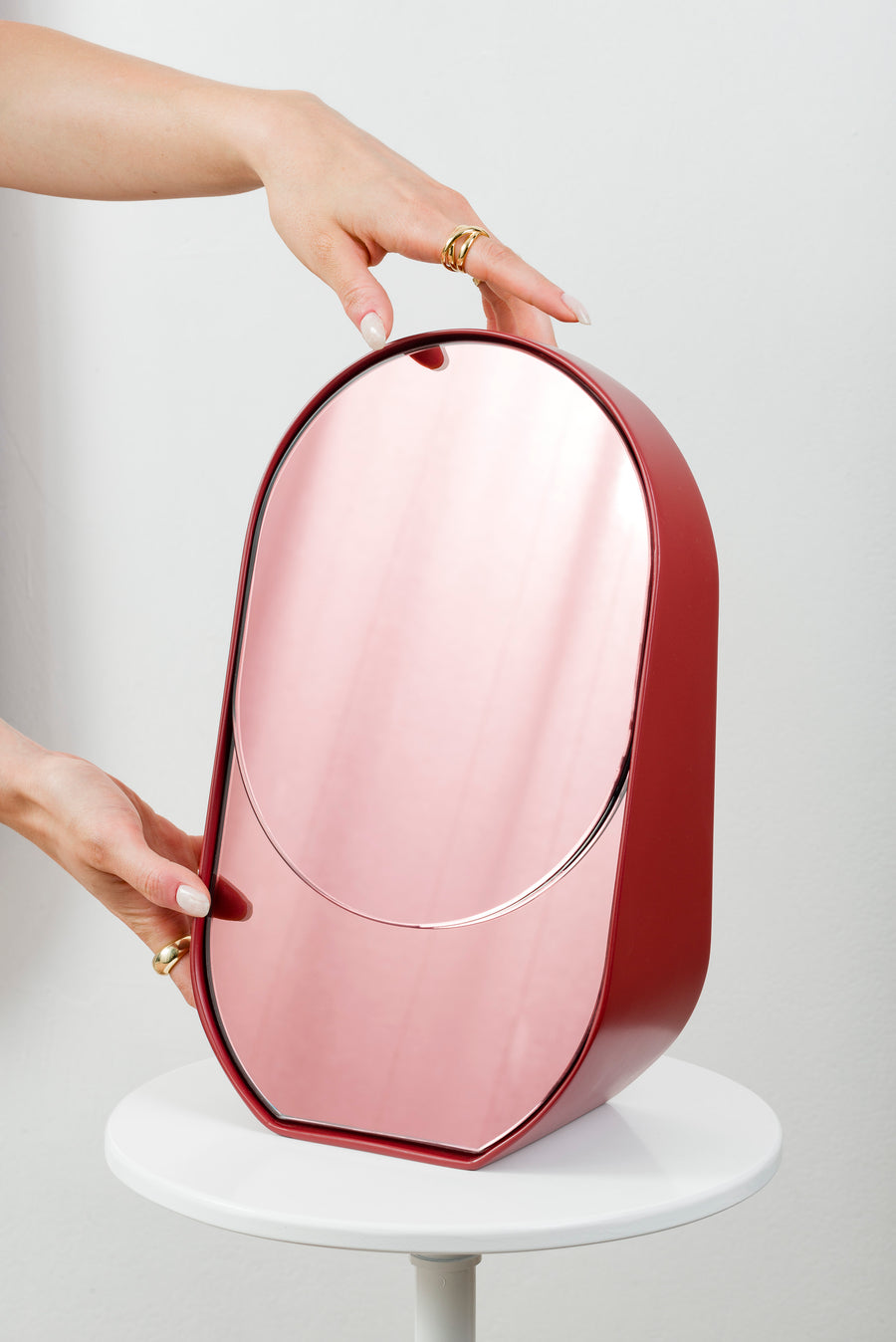 Baggage Claim-M in Rose