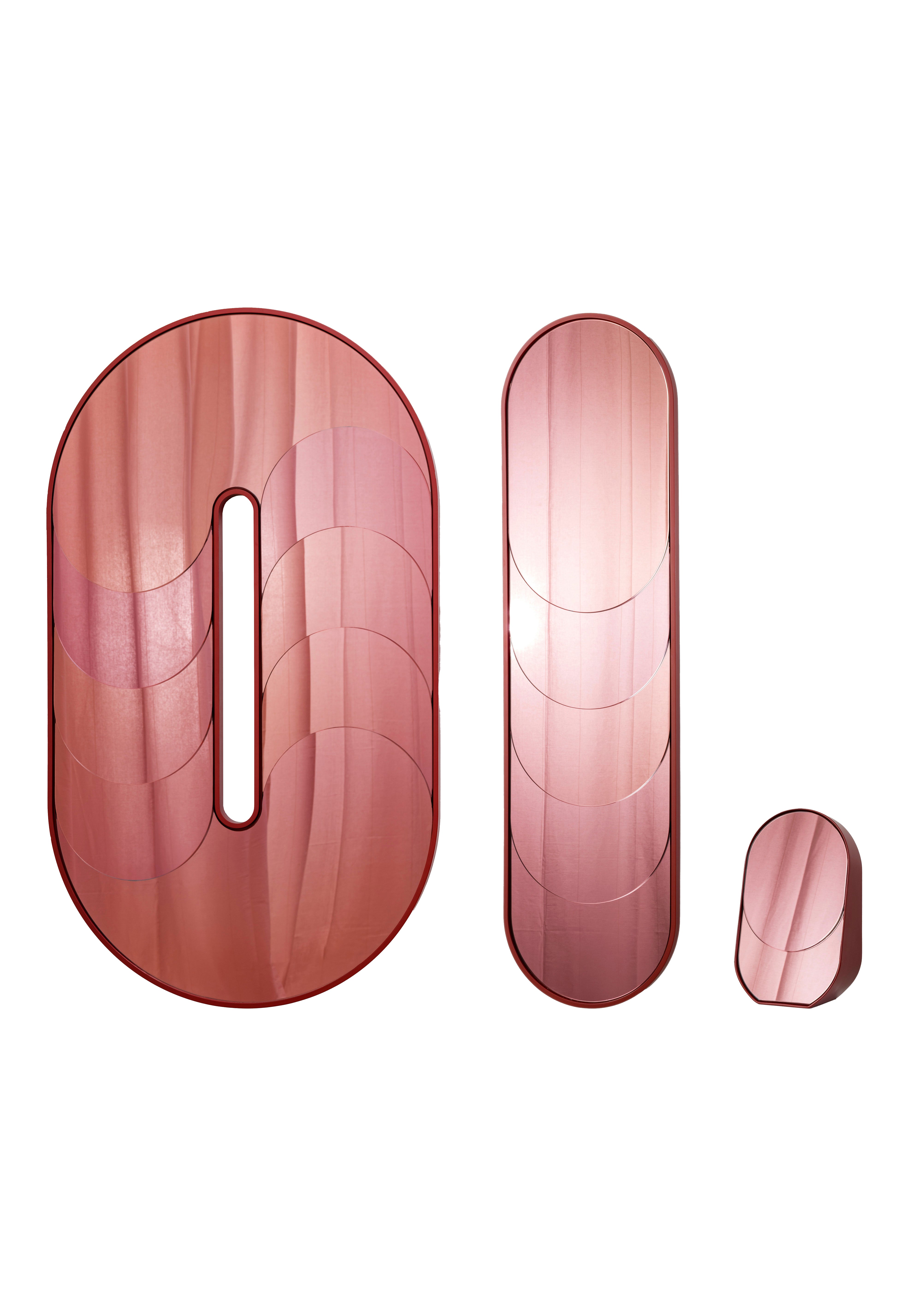 Baggage Claim-M in Rose