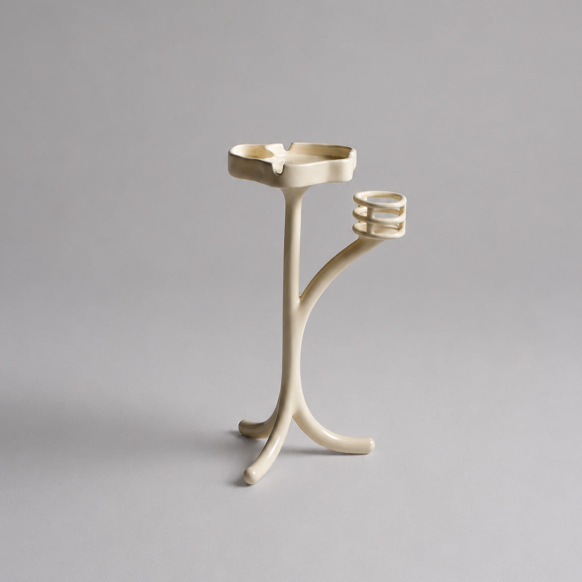 Lenis Ashtray in Cream