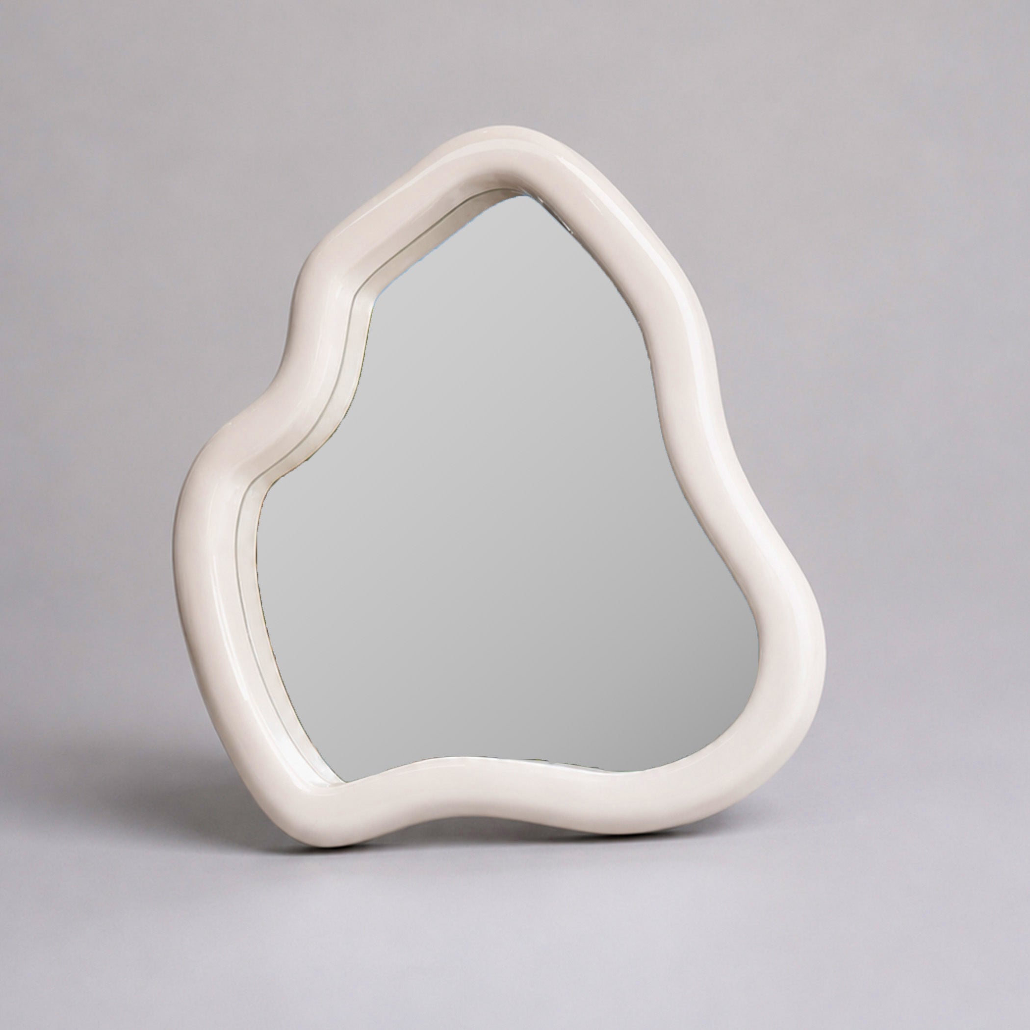 Otium III in Cream