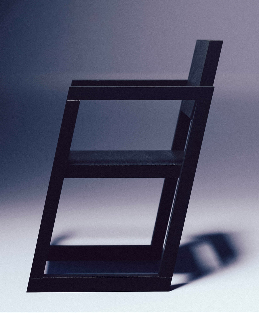 Italic Chair in Black