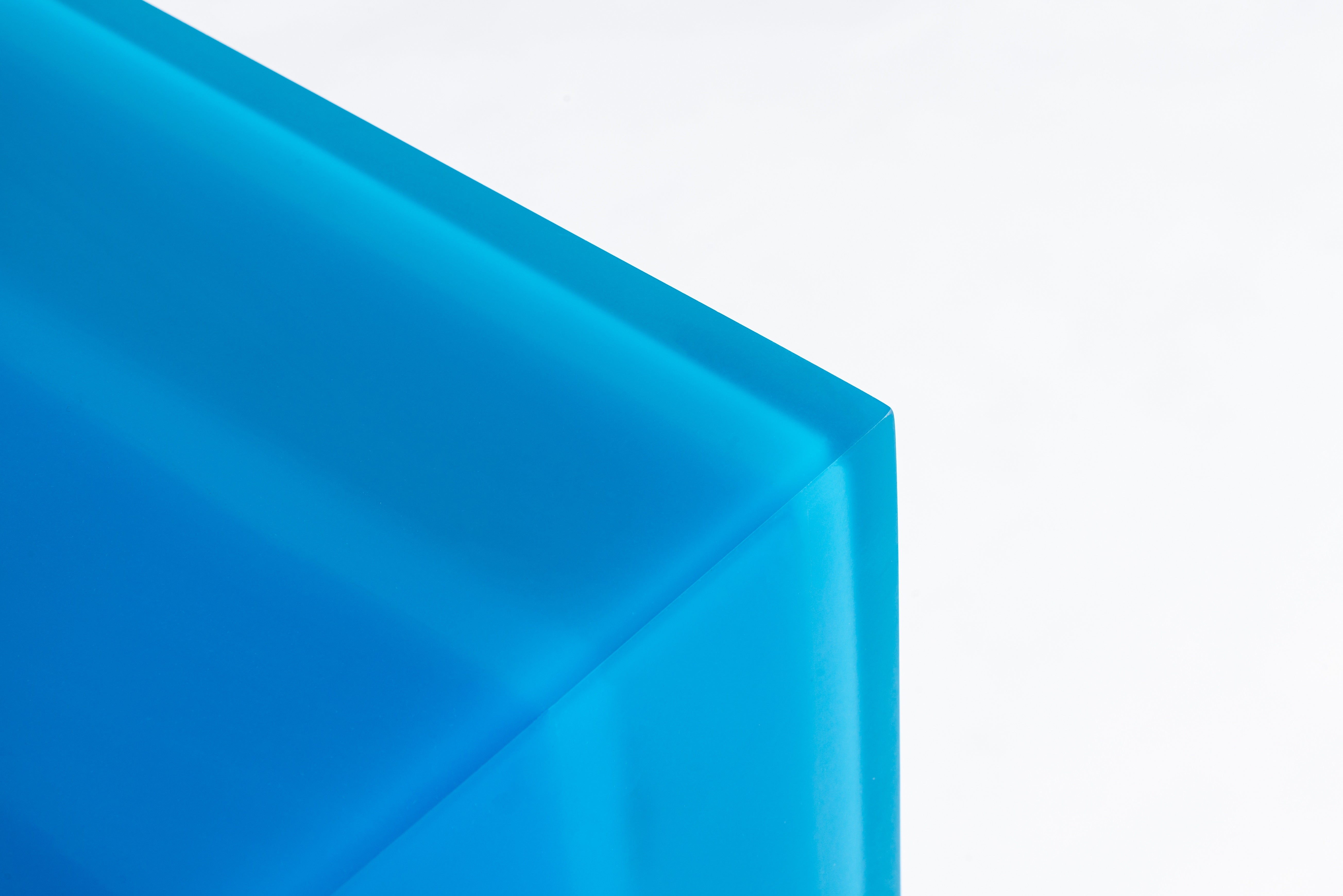 Resin furniture design, console as sculpture by Facture Studio. Represented by Tuleste Factory in New York City.