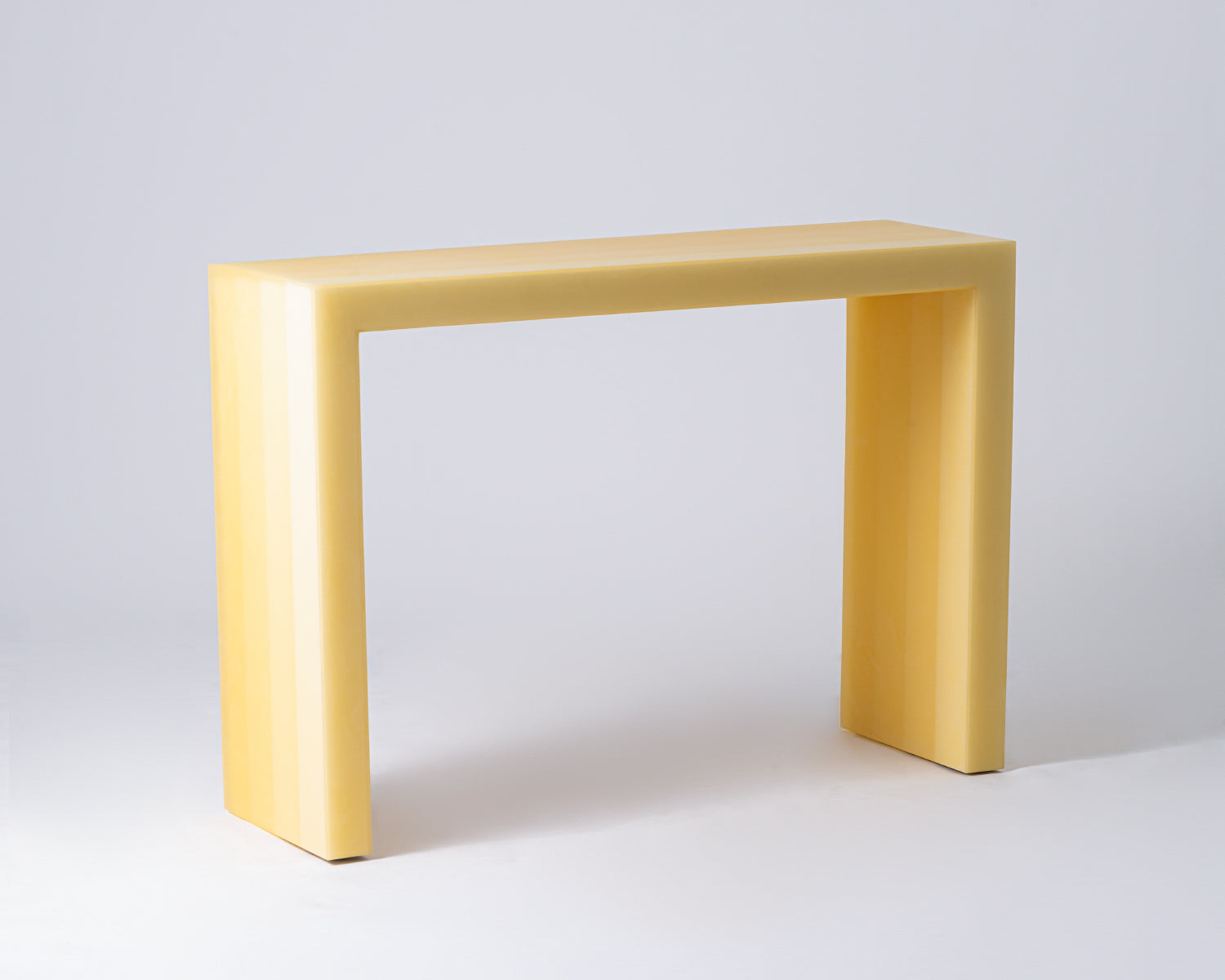 Resin furniture design, console as sculpture by Facture Studio. Represented by Tuleste Factory in New York City.