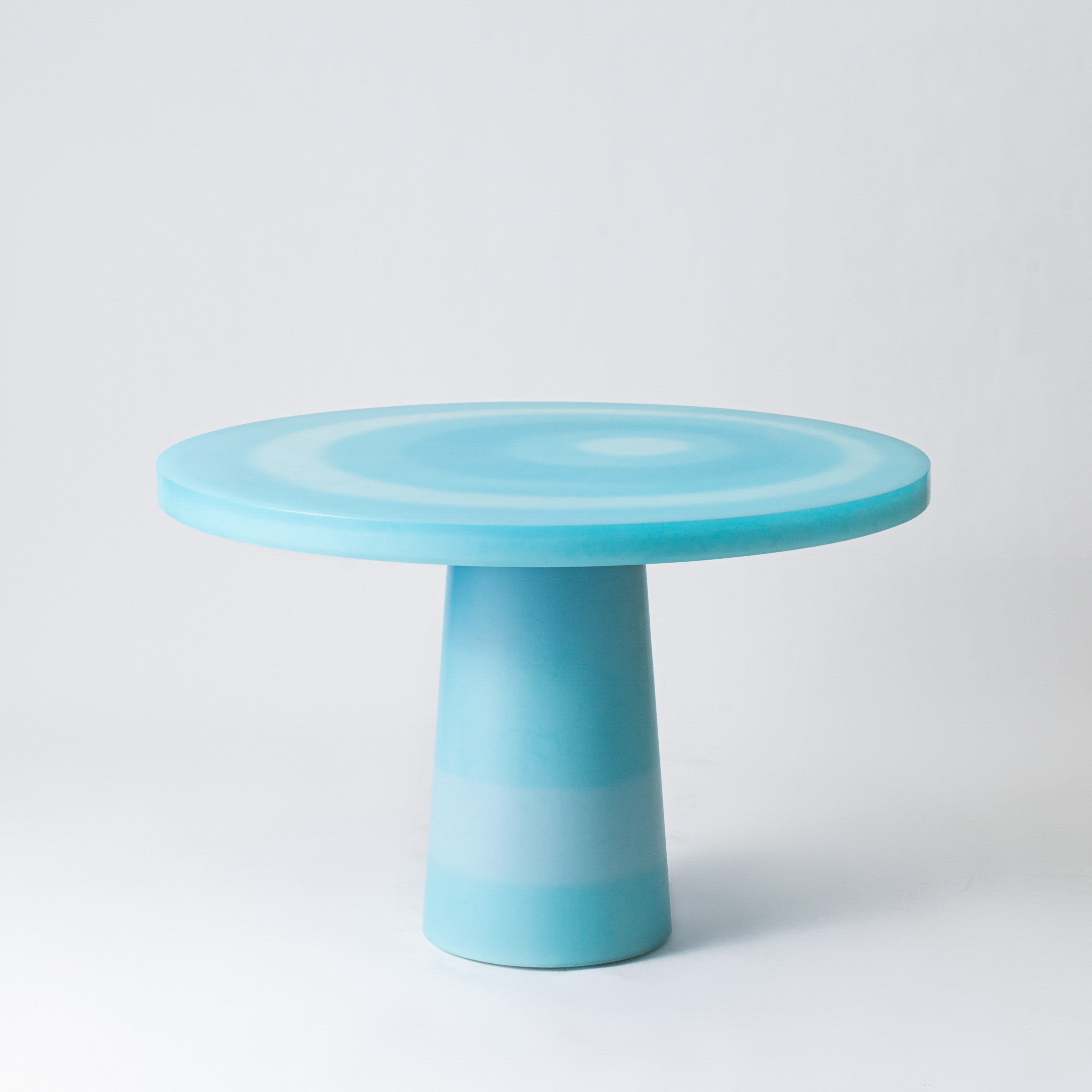 Resin furniture design, dining table as sculpture by Facture Studio. Represented by Tuleste Factory in New York City.
